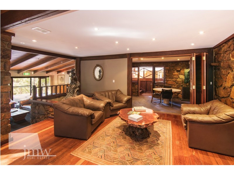 40 Forest Road – Karriview Lodge, Gracetown WA 6284