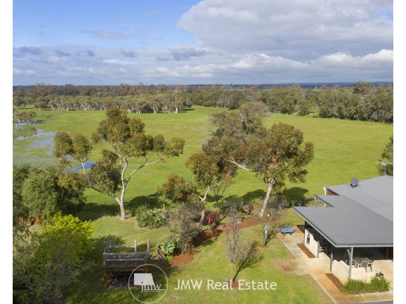 753 Caves Road, Quindalup WA 6281