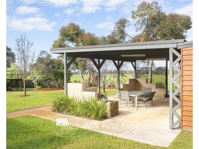 753 Caves Road, Quindalup WA 6281