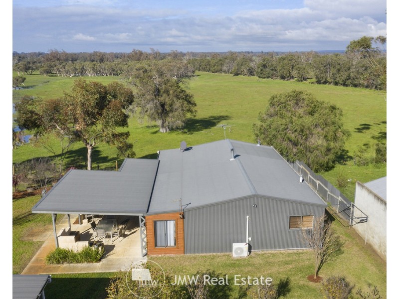 753 Caves Road, Quindalup WA 6281