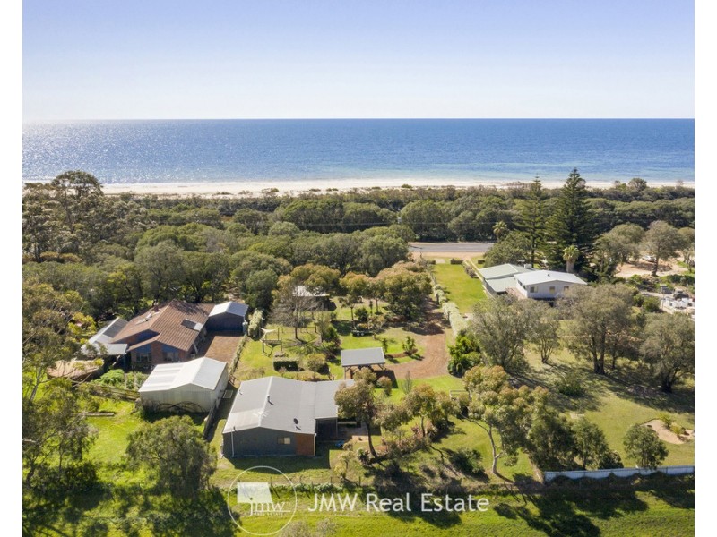 753 Caves Road, Quindalup WA 6281