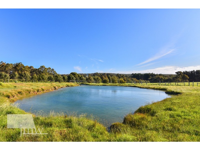 5021 Caves Rd, Cowaramup WA 6284