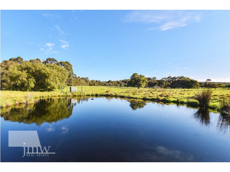 5021 Caves Rd, Cowaramup WA 6284