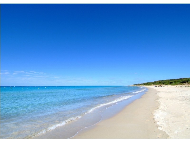 3 Ella Gladstone Drive, Eagle Bay WA 6281