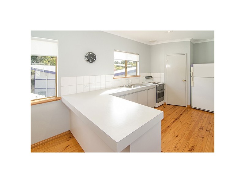 3 Ella Gladstone Drive, Eagle Bay WA 6281