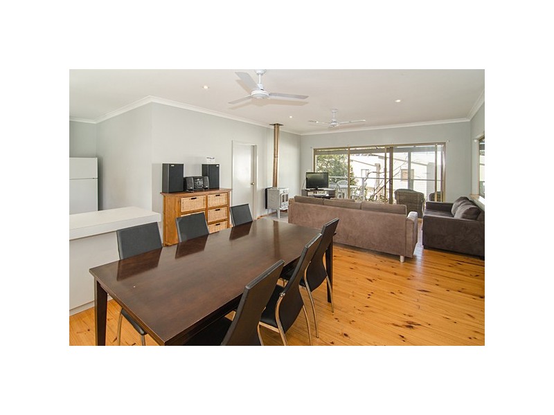 3 Ella Gladstone Drive, Eagle Bay WA 6281