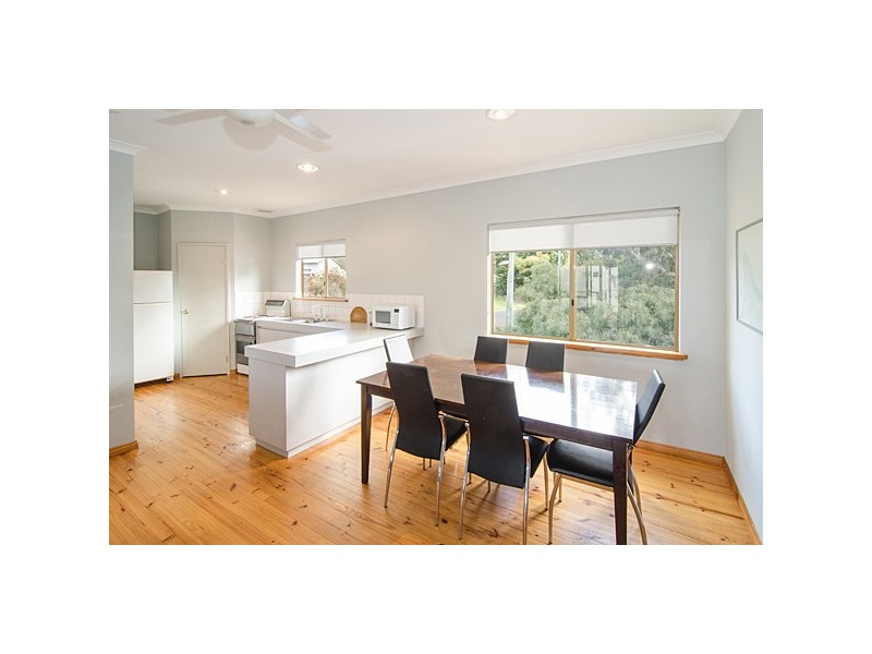 3 Ella Gladstone Drive, Eagle Bay WA 6281