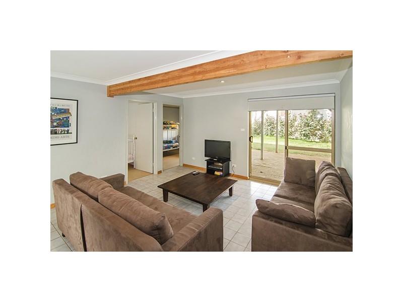 3 Ella Gladstone Drive, Eagle Bay WA 6281