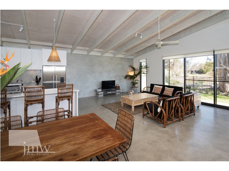 2 Cape Way, Dunsborough WA 6281