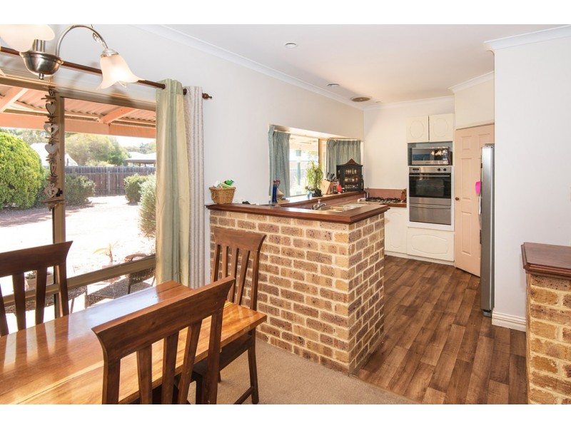 11 Rivendell Court, Dunsborough WA 6281