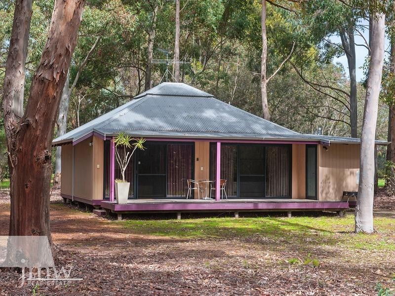 21 Ellen Brook Road, Cowaramup WA 6284