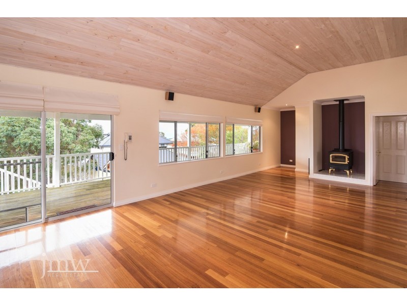 8 Toddy Place, Dunsborough WA 6281