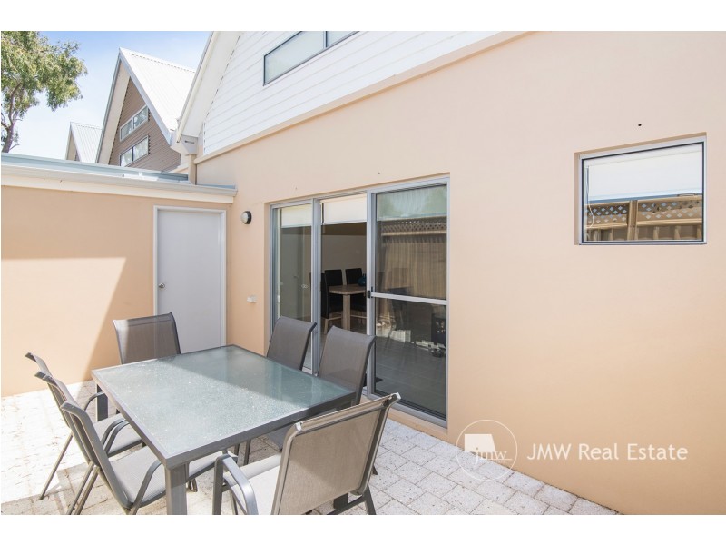 Townhouse 63 Cape View Apartments – 190 Little Colin Street, Busselton WA 6280