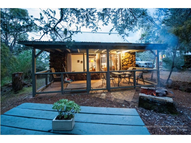 67 Rowcliffe Rd, Forest Grove WA 6286