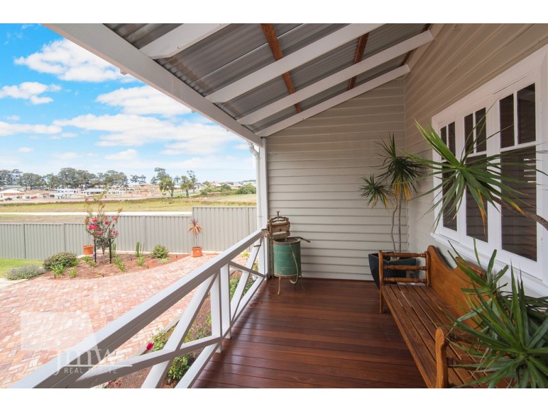 8 Charles Hine, Margaret River WA 6285