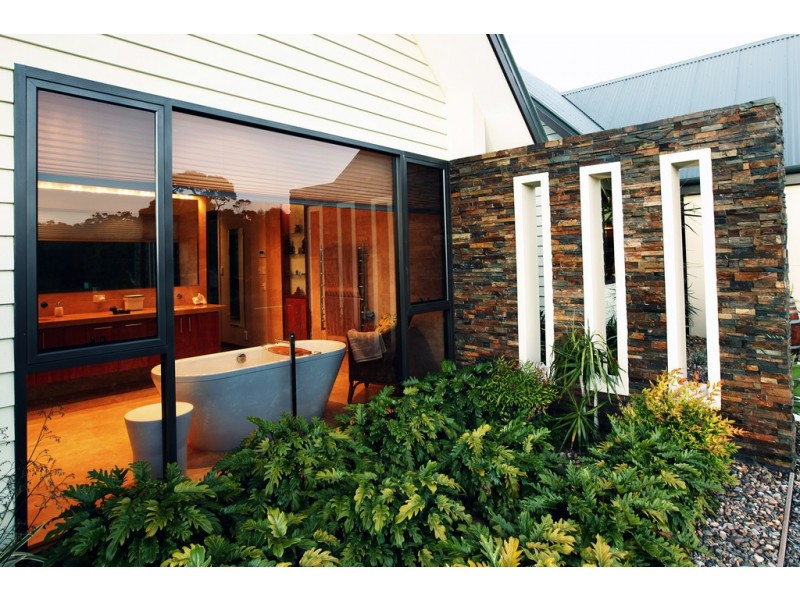 2 Hayley Close, Yallingup WA 6282