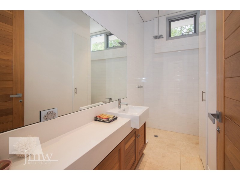 5 Lorna Street, Dunsborough WA 6281