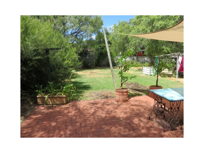 7 Cabarita Road, Abbey WA 6280