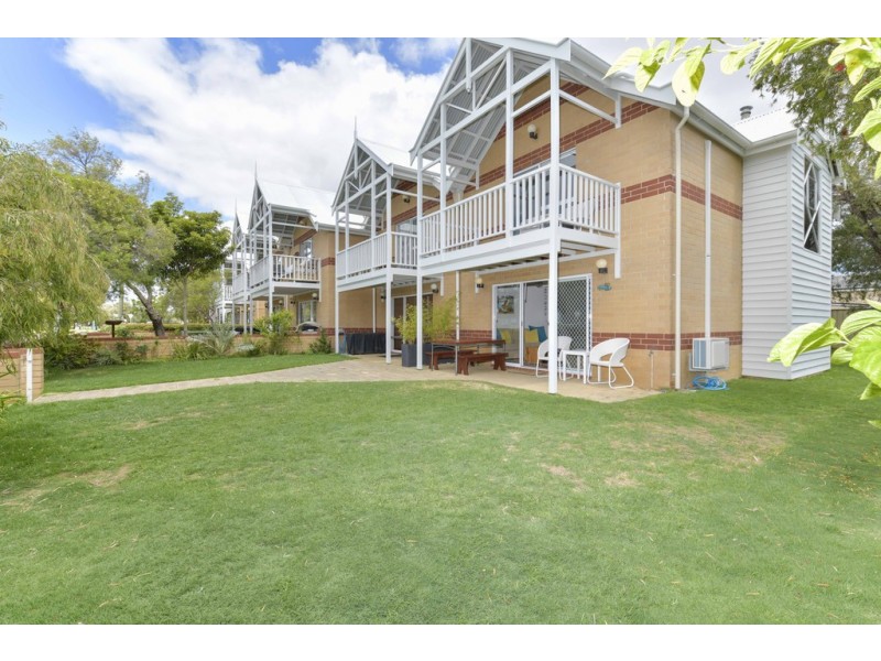 1/20 Geographe Bay Road, Dunsborough WA 6281