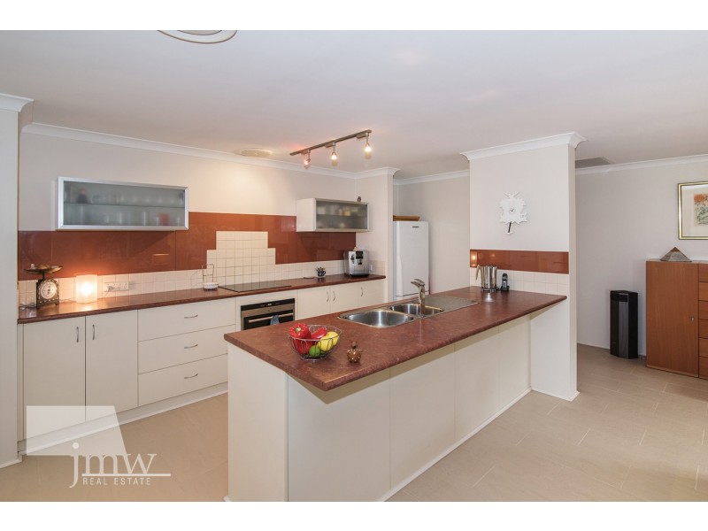 24 Brookland Loop, Dunsborough WA 6281