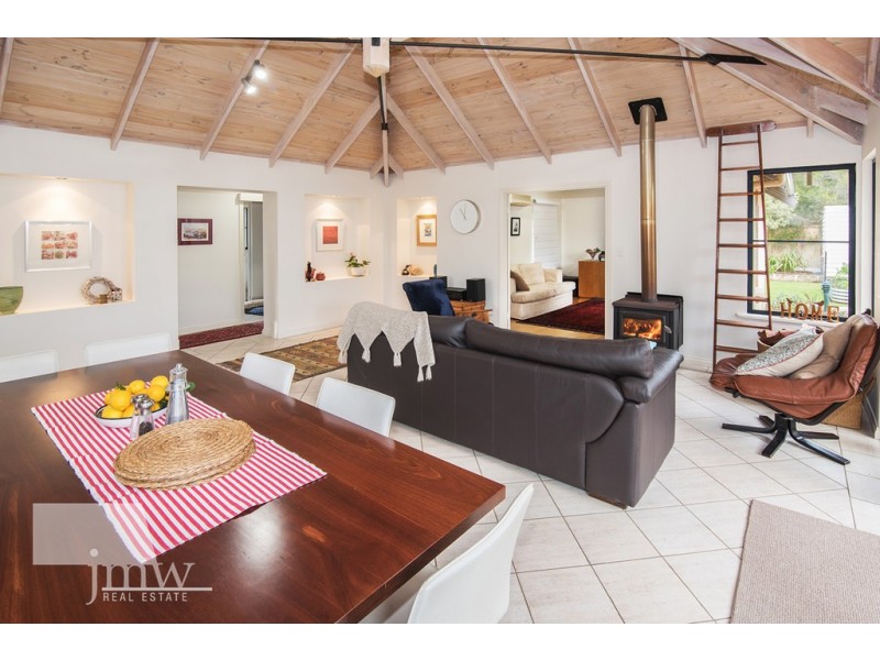 6 Peregrine Court, Dunsborough WA 6281