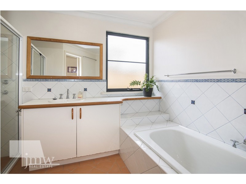 6 Peregrine Court, Dunsborough WA 6281