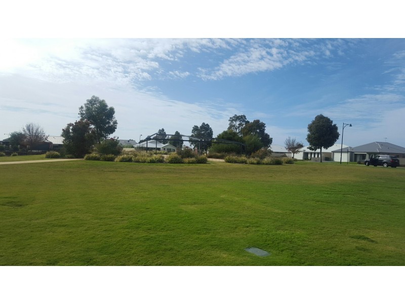 Lot 18 (Unit 11 / 1) St Michaels Parkway, Dunsborough WA 6281