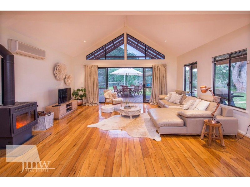 15 Seahawk Rest, Gracetown WA 6284