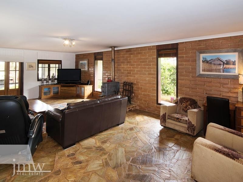 14 Le Souef Street, Margaret River WA 6285