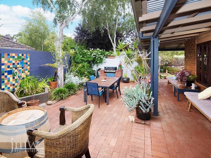 14 Le Souef Street, Margaret River WA 6285