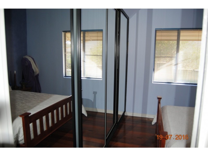 20 Roberts Street, Yealering WA 6372