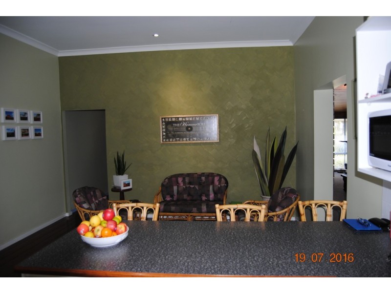 20 Roberts Street, Yealering WA 6372