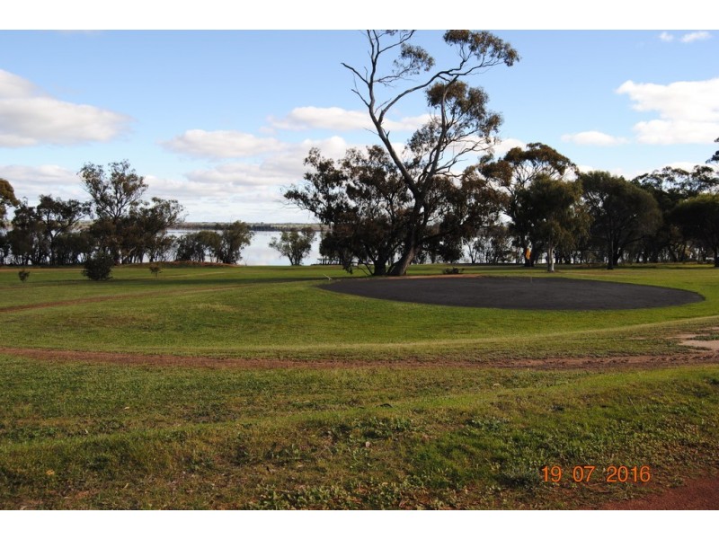 20 Roberts Street, Yealering WA 6372