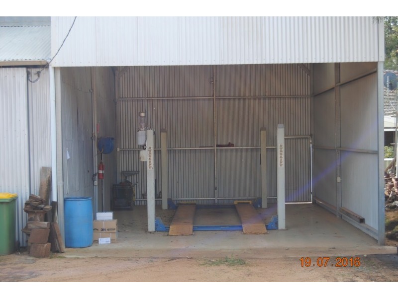 15 Roberts Street, Yealering WA 6372