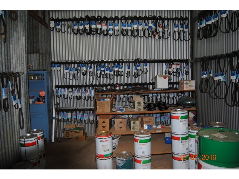 15 Roberts Street, Yealering WA 6372