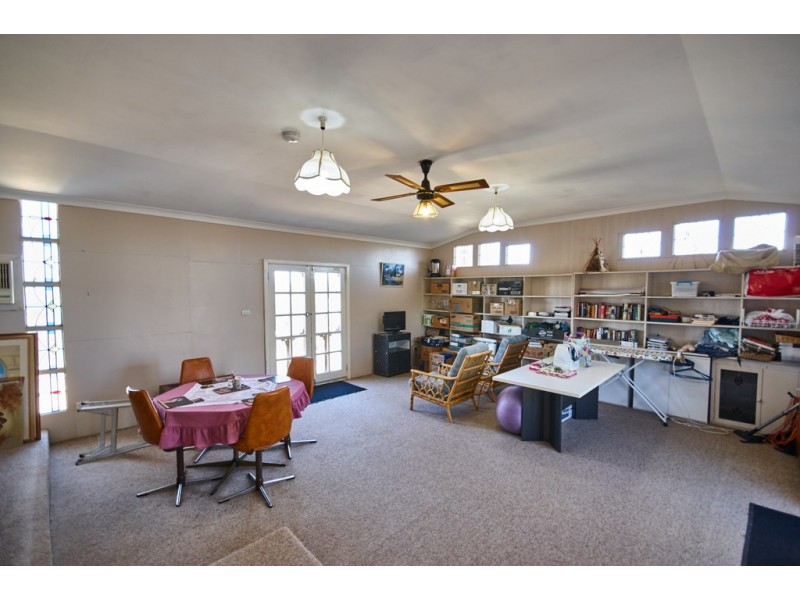 1 Borgward Street, Minnivale WA 6462