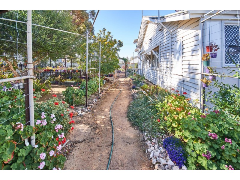 1 Borgward Street, Minnivale WA 6462