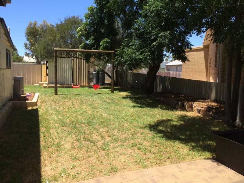 15 Quinlan Street, Goomalling WA 6460