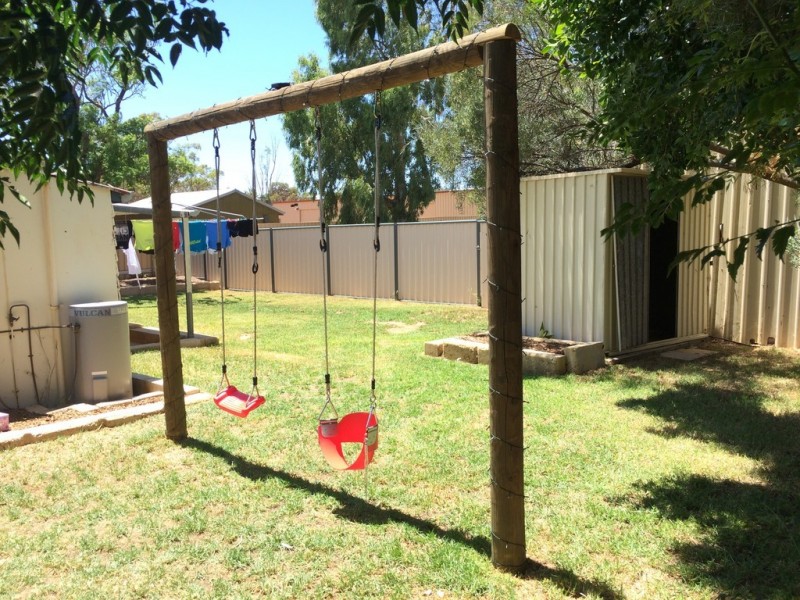 15 Quinlan Street, Goomalling WA 6460