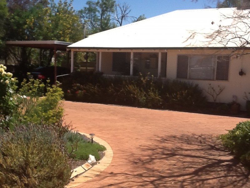 61 McNeill Street, Dalwallinu WA 6609