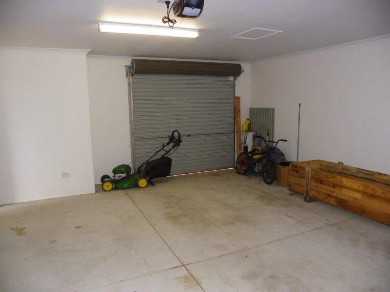 7 Hughes Street, Gnowangerup WA 6335