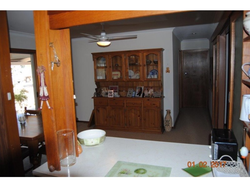 23 Central Avenue, Wickepin WA 6370