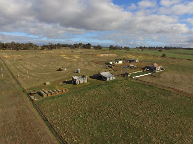 32 Chauvel Road, Kendenup WA 6323