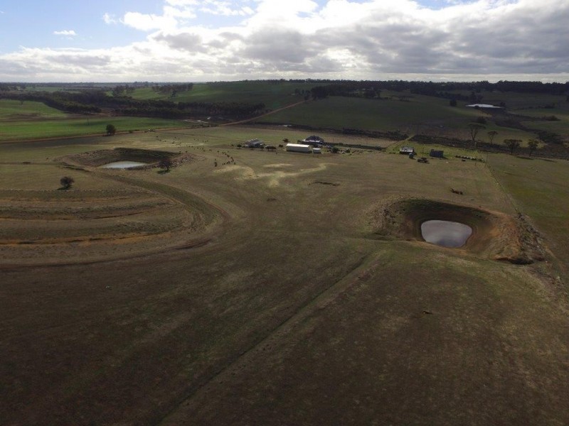 32 Chauvel Road, Kendenup WA 6323