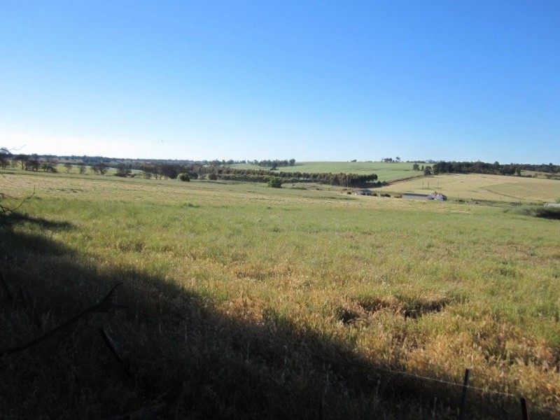 32 Chauvel Road, Kendenup WA 6323