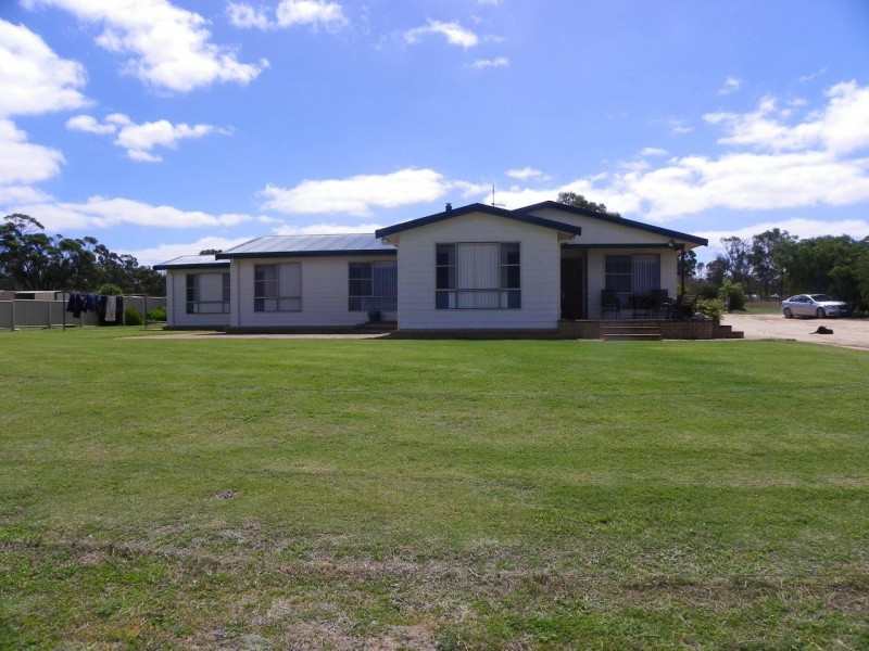 ‘Gunnadoo’ 68 Mills Street, Katanning WA 6317