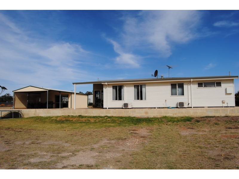 Lot 23 Curlew Way, Wickepin WA 6370