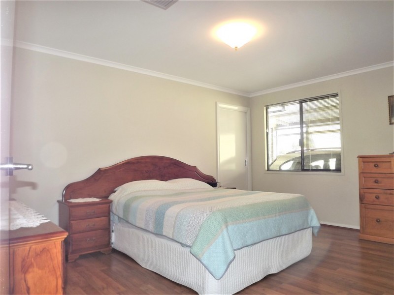 8 Place Street, Dowerin WA 6461