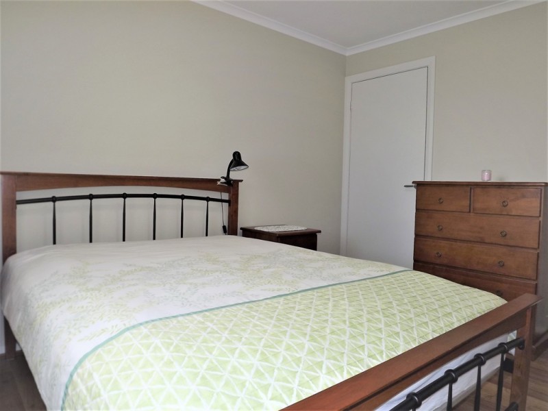 8 Place Street, Dowerin WA 6461