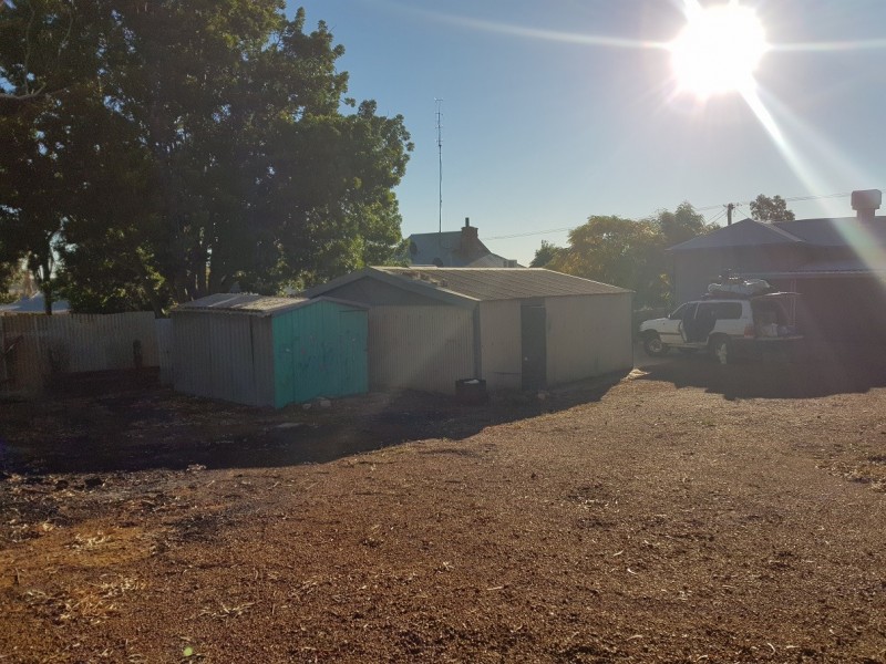 25 Wilson Street, Wongan Hills WA 6603